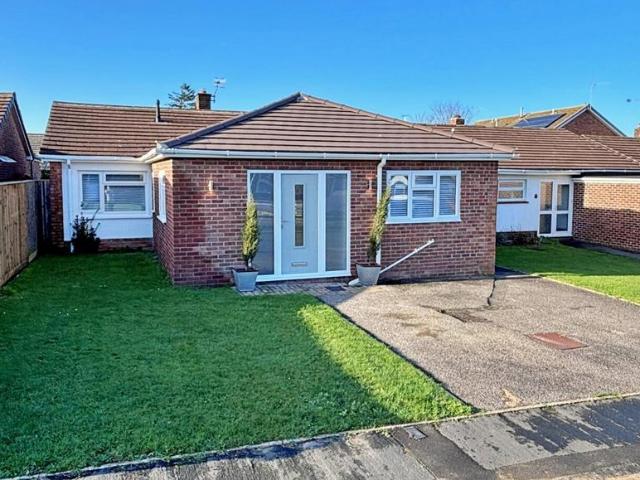 Bungalow for sale in Wool, East Burton