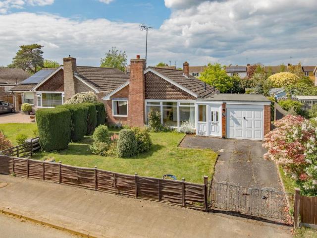 Bungalow for sale in Great Easton, Harborough