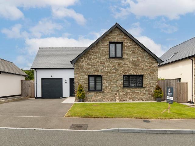 Bungalow for sale in Laugharne, Wales