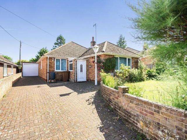 Bungalow for sale in Barton Stacey, Hampshire