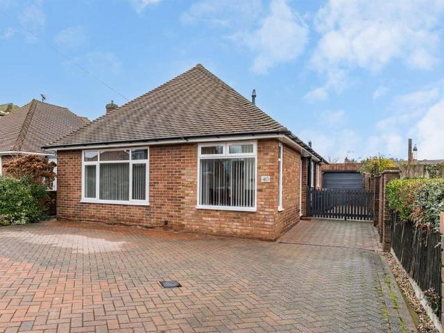 Bungalow for sale in South Tankerton, The Bridge