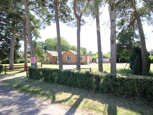 Bungalow for sale in Bolton Low Houses, Hampshire