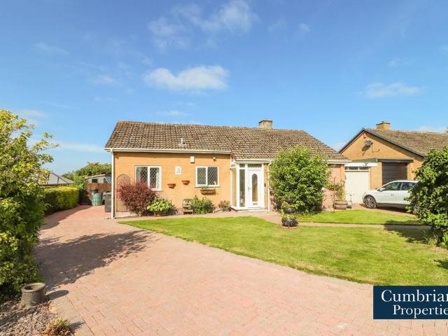 Bungalow for sale