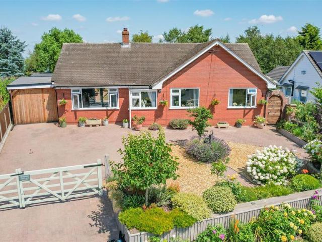 Bungalow for sale in Baschurch, Shropshire