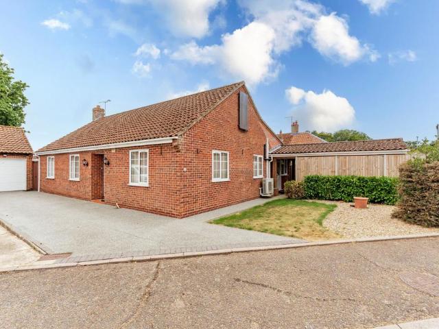 Bungalow for sale in East Tuddenham, Norfolk