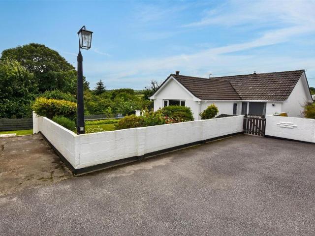 Bungalow for sale in Trevarth, Lanner