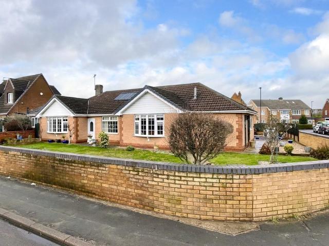 Bungalow for sale in Hatfield Woodhouse, South Yorkshire