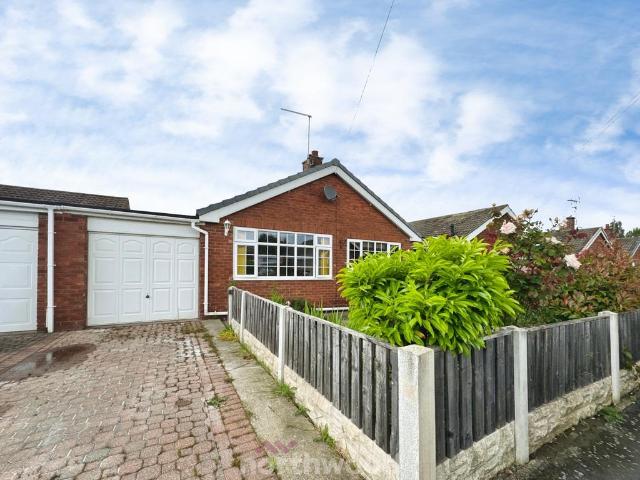 Bungalow for sale in Moorends, South Yorkshire