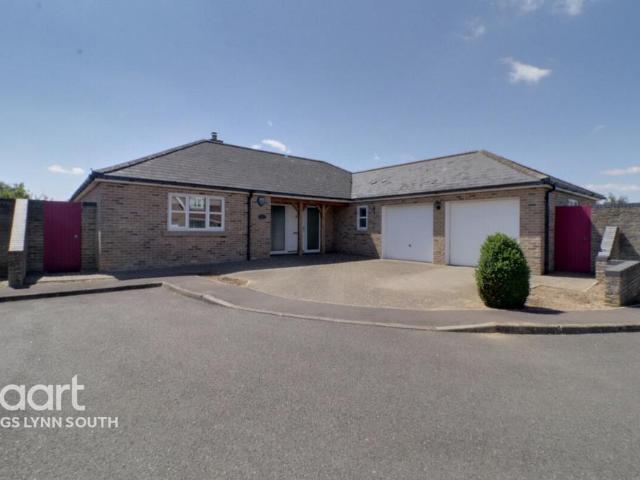 Bungalow for sale in Brookville, Norfolk