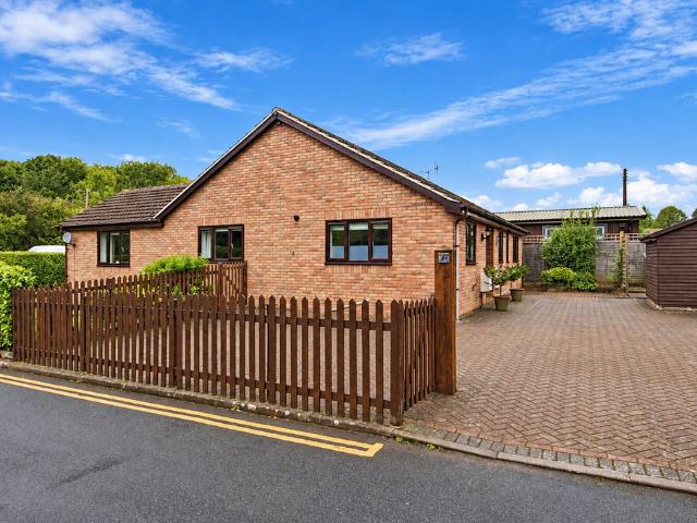 Bungalow for sale in Ledbury, Herefordshire