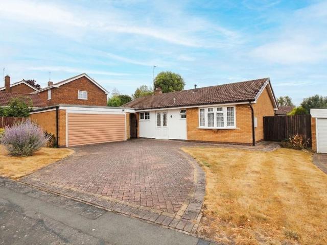Bungalow for sale in Glenfields, Pinfold