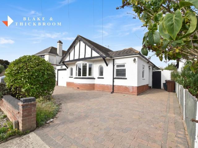 Bungalow for sale in Clacton-on-Sea, Tendring