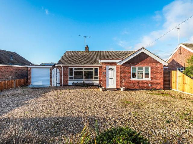 Bungalow for sale in Crostwick, Norfolk