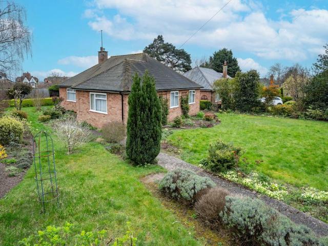 Bungalow for sale in Great Malvern, Forthampton