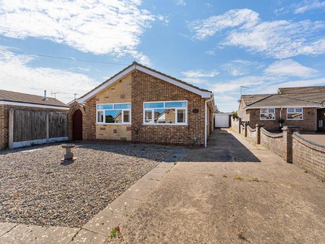 Bungalow for sale in Stokesby, Norfolk