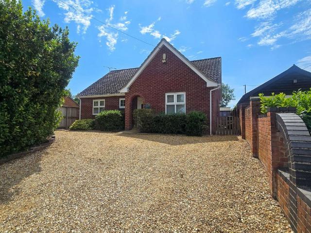 Bungalow for sale in Haverscroft Street, Breckland