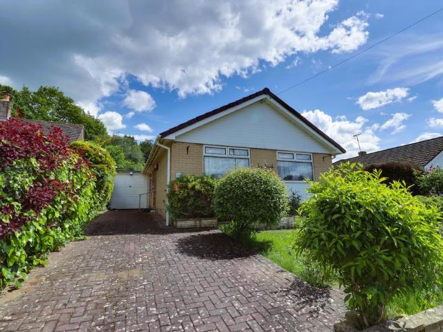 Bungalow for sale in Bolton Low Houses, Hampshire
