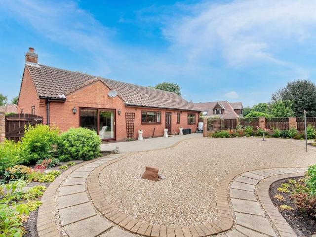 Bungalow for sale in Barnby Moor, Bassetlaw