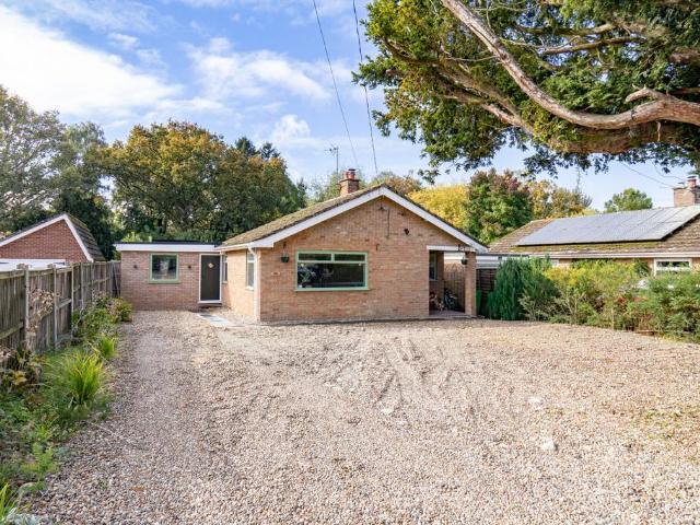 Bungalow for sale in Saxthorpe, Comers