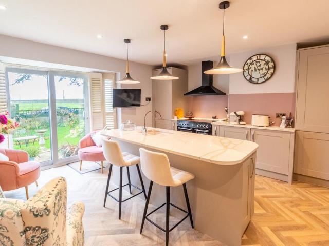 Bungalow for sale in Mark