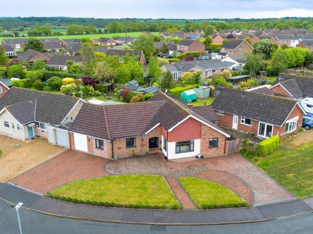 Bungalow for sale in Comers, Norfolk