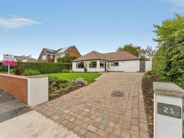 Bungalow for sale in Noctorum, Prenton