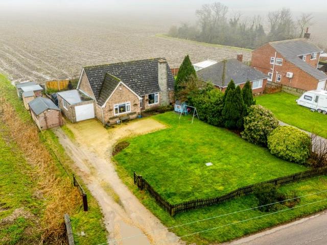 Bungalow for sale in Boston, Lincolnshire