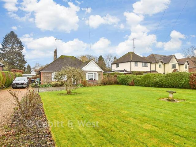 Bungalow for sale in Hillview, Surrey