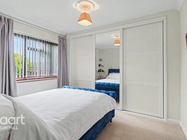 Bungalow for sale in Aperfield, Greater London
