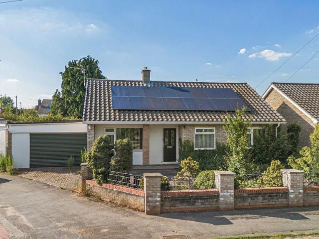 Bungalow for sale in Huntingdon