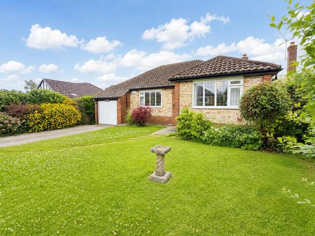 Bungalow for sale in Disley