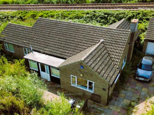 Bungalow for sale in Barway, Cambridgeshire