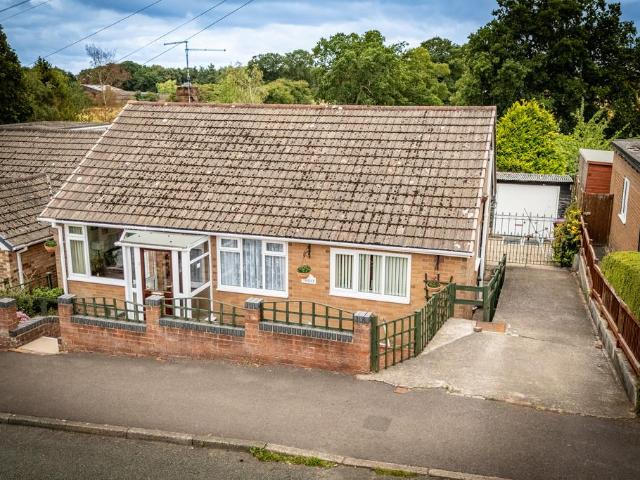 Bungalow for sale in Whitchurch, Shropshire