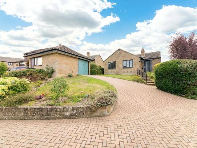 Bungalow for sale in West Yorkshire