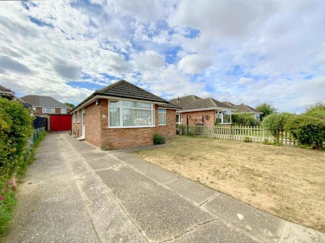 Bungalow for sale in Scartho, North East Lincolnshire