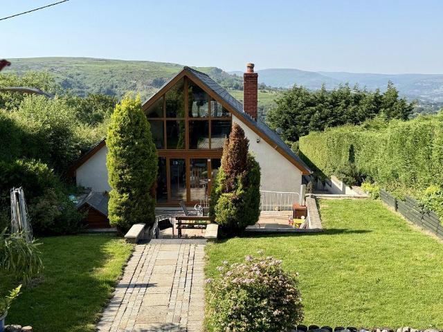 Bungalow for sale in Llanelly Hill, Wales