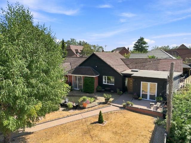 Bungalow for sale in Fordham Heath, Essex