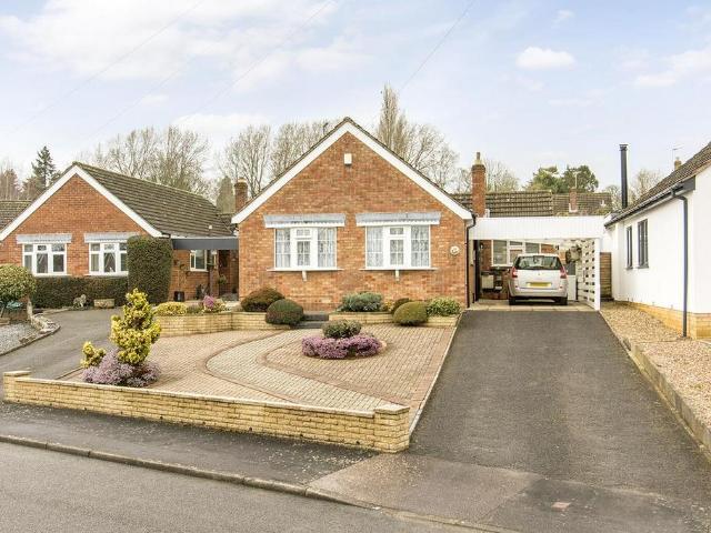 Bungalow for sale in Stanford On Avon, Leicestershire
