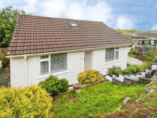 Bungalow for sale in Mount Wise