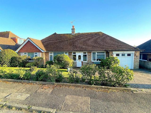 Bungalow for sale in Little Common, Heathlands
