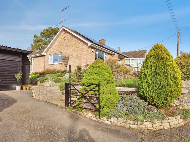 Bungalow for sale in Glapthorn