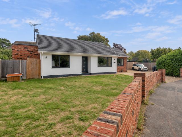Bungalow for sale in Kingsgate, Thanet