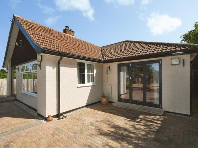 Bungalow for sale in Burton Upon Stather, North Lincolnshire