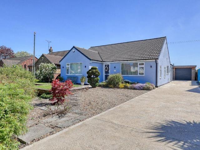 Bungalow for sale in Flixborough, North Lincolnshire