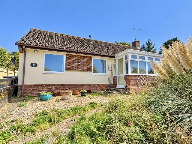 Bungalow for sale in Bulbridge, Wilton