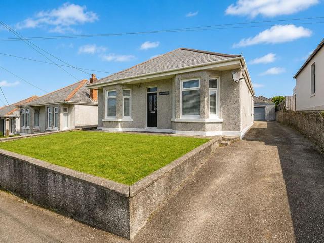 Bungalow for sale in Hendra, St Dennis