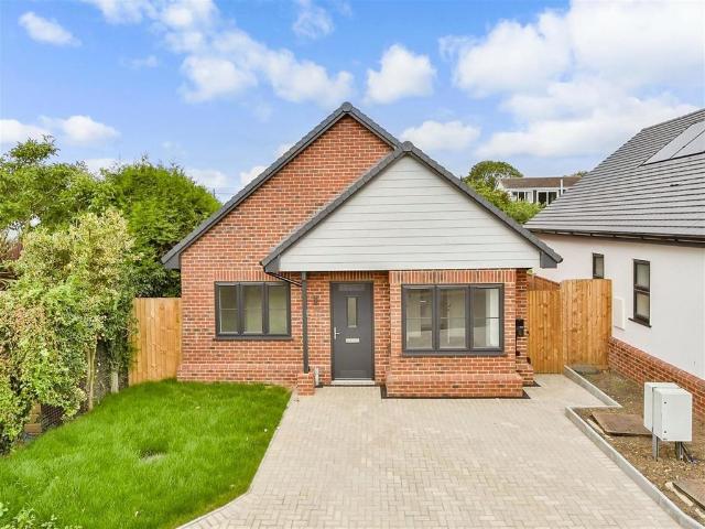 Bungalow for sale in Minster-on-Sea, Oad Street