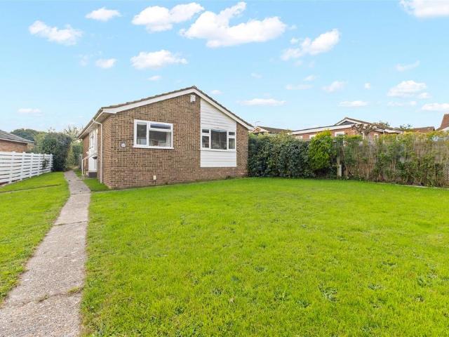 Bungalow for sale in Upper Horsebridge, Wealden