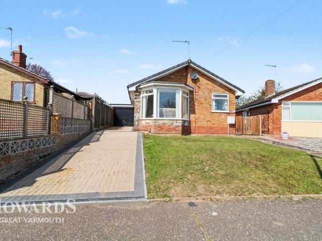 Bungalow for sale in Caister-on-Sea, Great Yarmouth