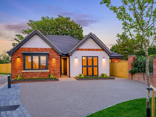 Bungalow for sale in Kirton CP, Boston
